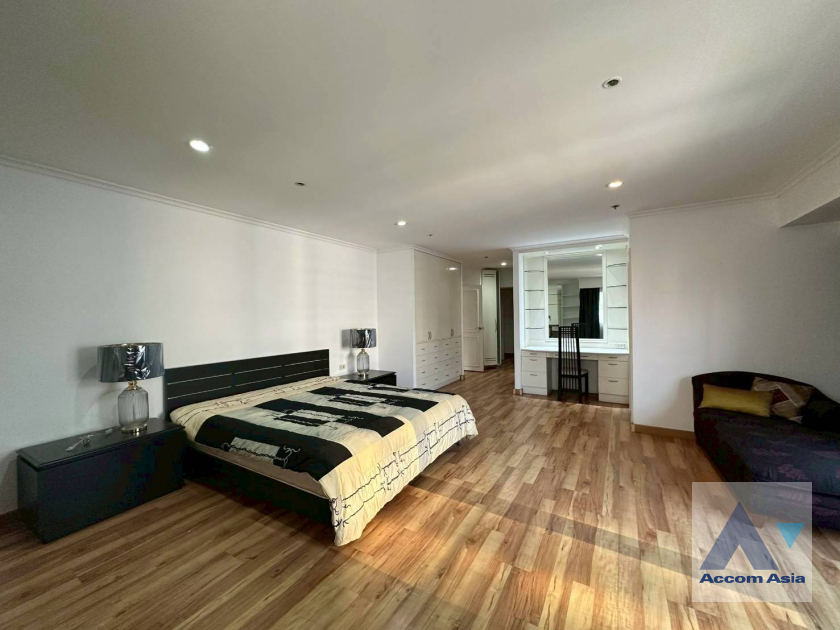 10  3 br Condominium for rent and sale in Sukhumvit ,Bangkok BTS Nana at Kallista Mansion AA45802