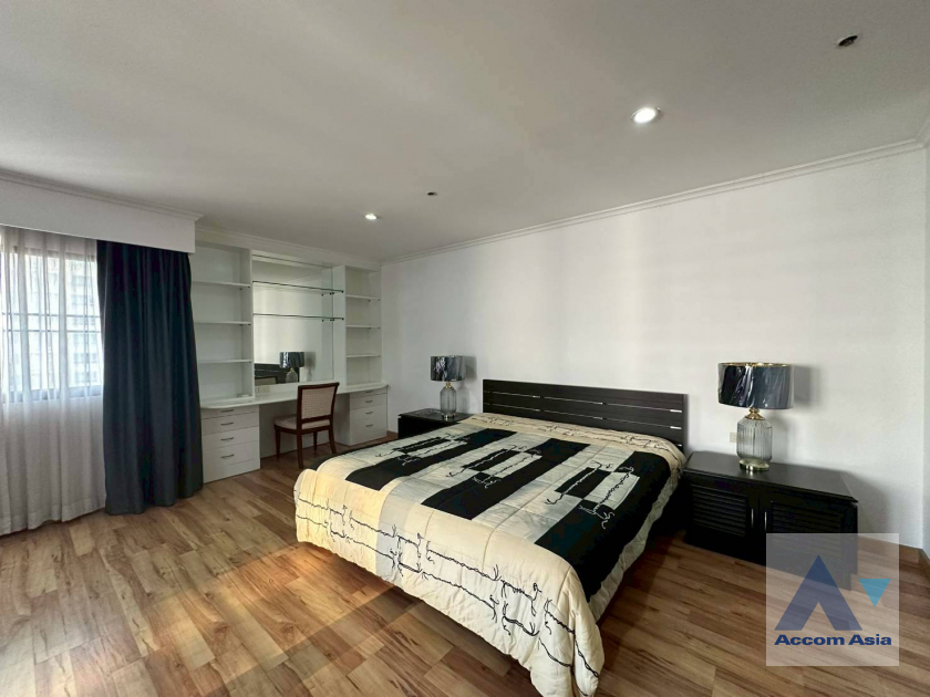 11  3 br Condominium for rent and sale in Sukhumvit ,Bangkok BTS Nana at Kallista Mansion AA45802