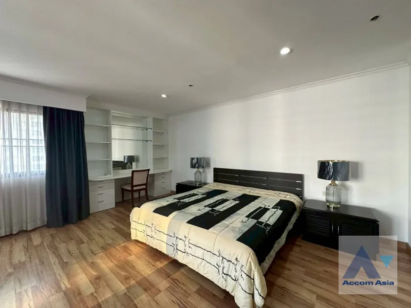 11  3 br Condominium for rent and sale in Sukhumvit ,Bangkok BTS Nana at Kallista Mansion AA45802