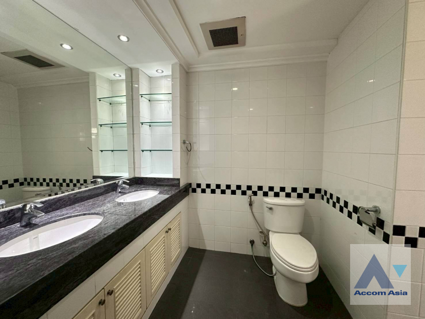 16  3 br Condominium for rent and sale in Sukhumvit ,Bangkok BTS Nana at Kallista Mansion AA45802