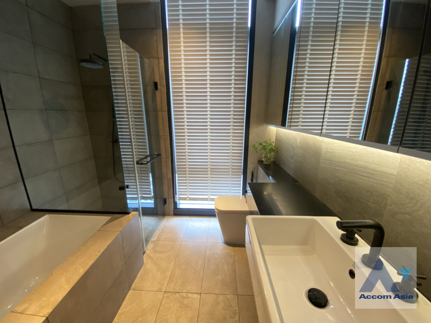 11  2 br Condominium For Sale in Sukhumvit ,Bangkok MRT Phetchaburi at The Lofts Asoke AA45803