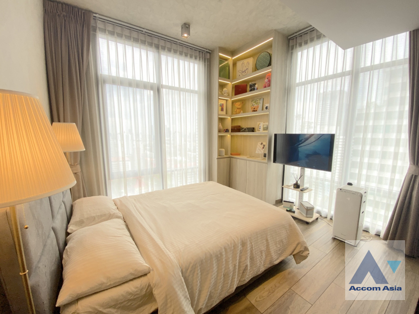7  2 br Condominium For Sale in Sukhumvit ,Bangkok MRT Phetchaburi at The Lofts Asoke AA45803