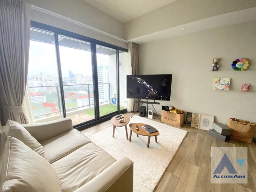 unit 2 Bedrooms  Condominium For Sale in Sukhumvit, Bangkok  near MRT Phetchaburi (AA45803)