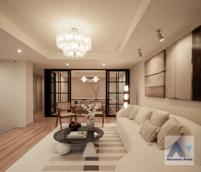 10  6 br House For Sale in Sukhumvit ,Bangkok BTS Punnawithi AA45810