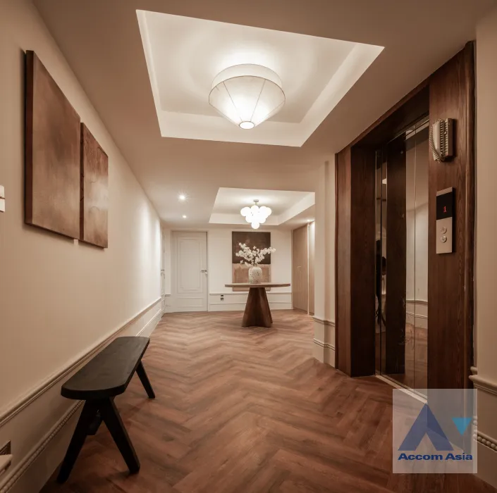 9  6 br House For Sale in Sukhumvit ,Bangkok BTS Punnawithi AA45810