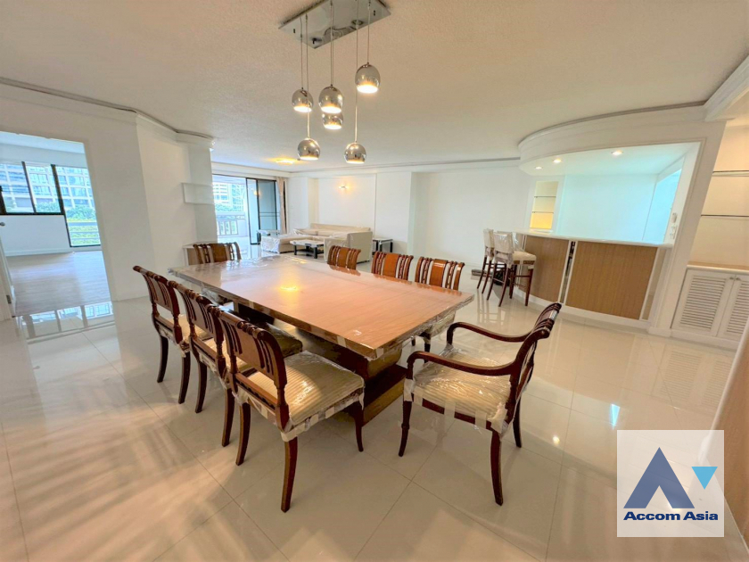  1  2 br Apartment For Rent in Ploenchit ,Bangkok BTS Ratchadamri at High rise and Peaceful AA45812