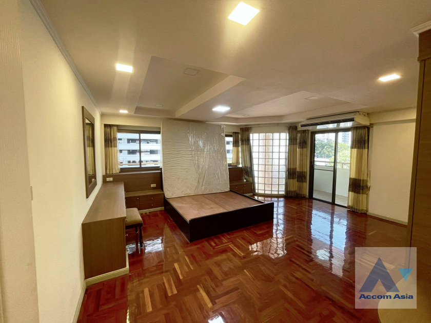 10  3 br Apartment For Rent in Sukhumvit ,Bangkok BTS Phrom Phong at Fully furnished Apartment near Samitivej Hospital 550m AA45823