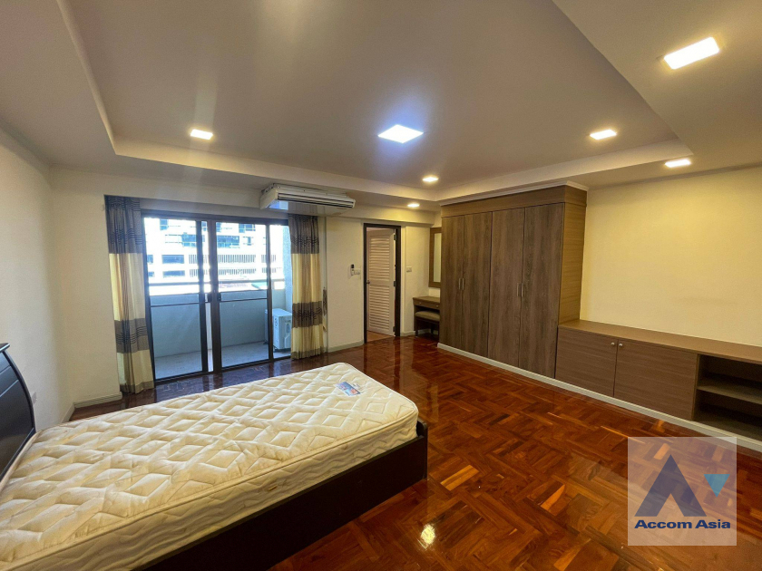 11  3 br Apartment For Rent in Sukhumvit ,Bangkok BTS Phrom Phong at Fully furnished Apartment near Samitivej Hospital 550m AA45823