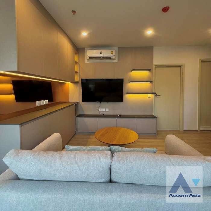  1  2 br Condominium For Rent in Sukhumvit ,Bangkok MRT Queen Sirikit National Convention Center at Life Rama 4-Asoke AA45824