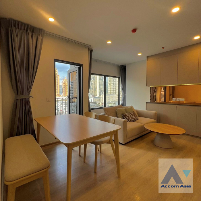  1  2 br Condominium For Rent in Sukhumvit ,Bangkok MRT Queen Sirikit National Convention Center at Life Rama 4-Asoke AA45824