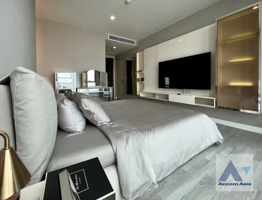 9  2 br Condominium for rent and sale in Charoen Nakhon ,Bangkok BTS Wongwian Yai at The Room Wongwian Yai AA45826