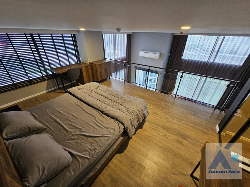 8  2 br Condominium For Sale in Ratchadaphisek ,Bangkok  at Siamese Residence (Landmark@MRTA Station) AA45827