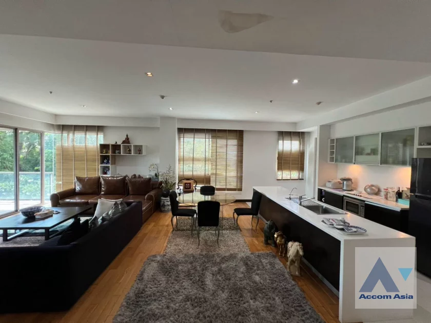 4  3 br Condominium For Sale in Sathorn ,Bangkok MRT Lumphini at The Lofts Yennakart AA45828