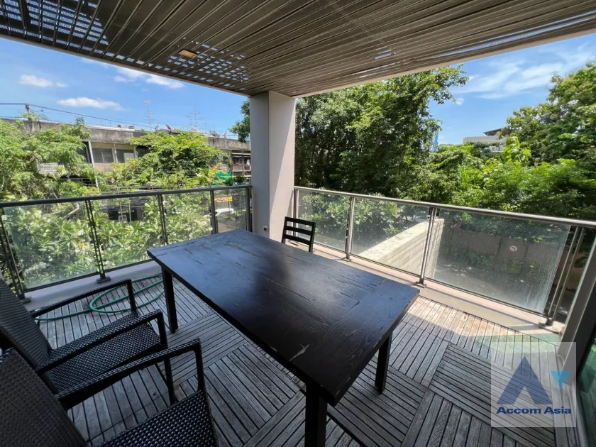 7  3 br Condominium For Sale in Sathorn ,Bangkok MRT Lumphini at The Lofts Yennakart AA45828
