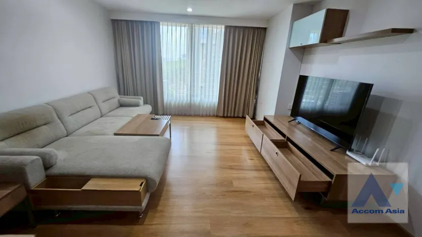 unit 2 Bedrooms  Apartment For Rent in Ploenchit, Bangkok  near BTS Chitlom (AA45829)