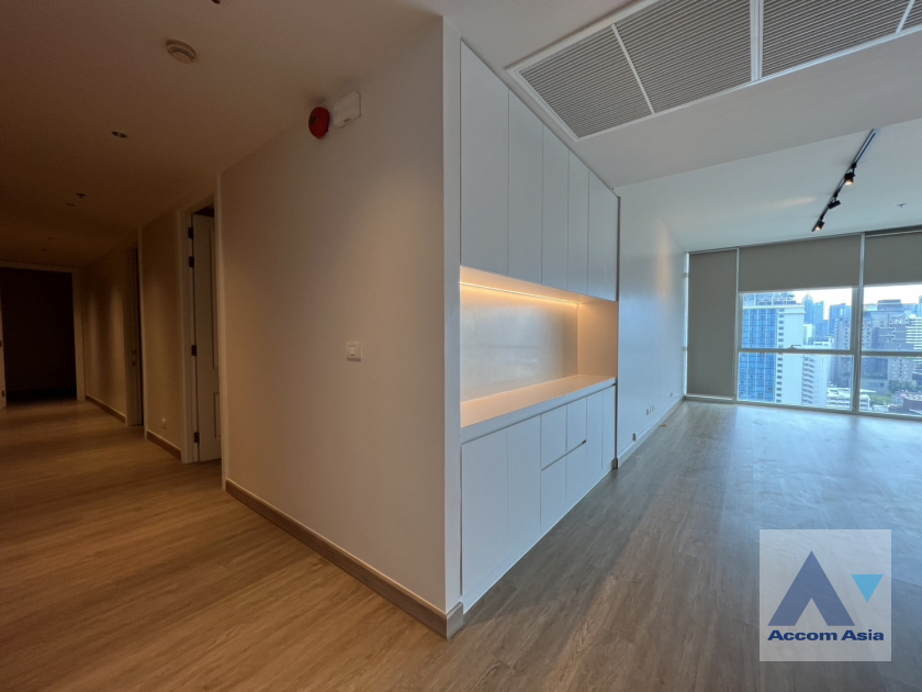 5  4 br Condominium For Rent in Ploenchit ,Bangkok BTS Ploenchit at Athenee Residence AA45830