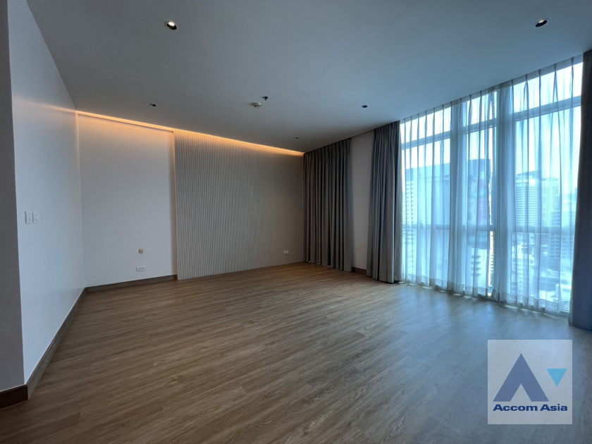 10  4 br Condominium For Rent in Ploenchit ,Bangkok BTS Ploenchit at Athenee Residence AA45830