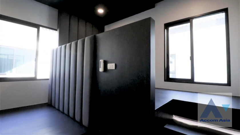 11  3 br House For Rent in Latkrabang ,Bangkok  at The City Rama 9-Krungthep Kreetha AA45833