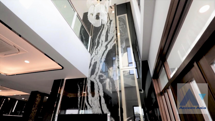 8  3 br House For Rent in Latkrabang ,Bangkok  at The City Rama 9-Krungthep Kreetha AA45833