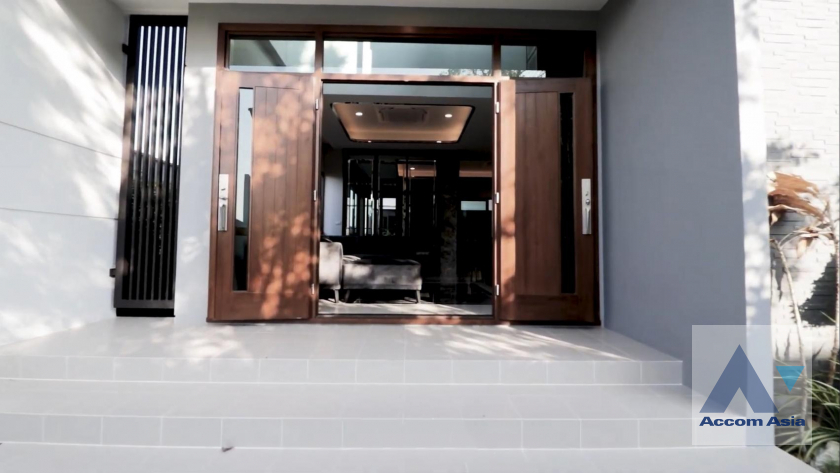 13  3 br House For Rent in Latkrabang ,Bangkok  at The City Rama 9-Krungthep Kreetha AA45833