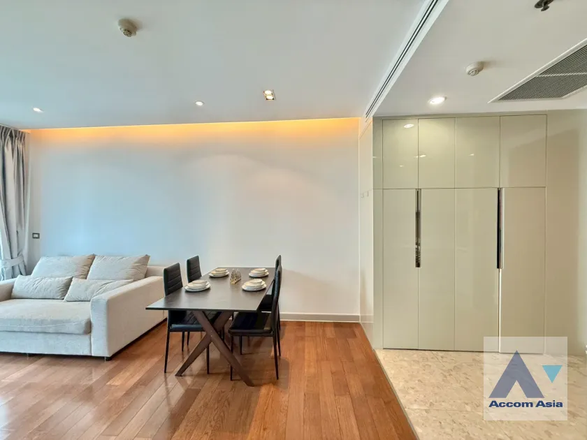 unit 2 Bedrooms  Condominium For Rent & Sale in Sukhumvit, Bangkok  near BTS Phrom Phong (AA45834)