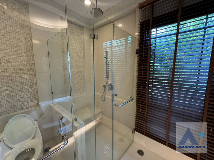 23  4 br House For Rent in Sathorn ,Bangkok BTS Saint Louis - BRT Thanon Chan at Exclusive Resort Style Home  AA45837