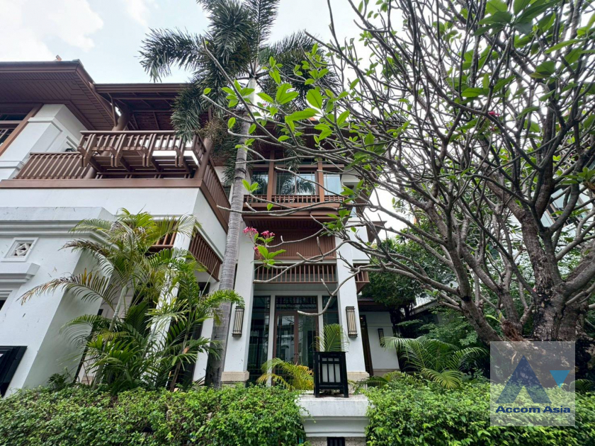 30  4 br House For Rent in Sathorn ,Bangkok BTS Saint Louis - BRT Thanon Chan at Exclusive Resort Style Home  AA45837