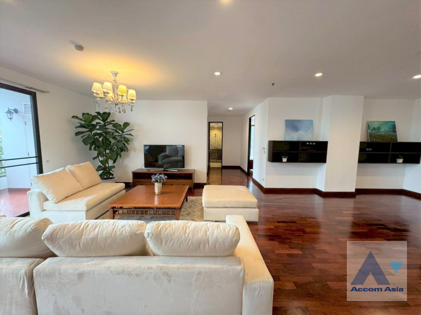  1  2 br Apartment For Rent in Sathorn ,Bangkok BRT Thanon Chan at Spacious Residence Situated on Chan Road AA45840