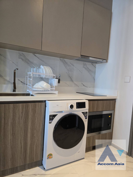 10  1 br Condominium for rent and sale in Sukhumvit ,Bangkok BTS Ekkamai at Rhythm Ekkamai Estate AA45845