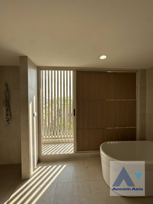 11  3 br House For Rent in Krungthep Kreetha ,Bangkok  at Nue Verse Krungthep Kreetha AA45846