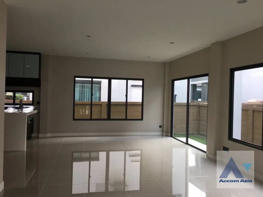 4  4 br House For Rent in Krungthep Kreetha ,Bangkok  at Setthasiri Krungthep Kreetha 1  AA45848