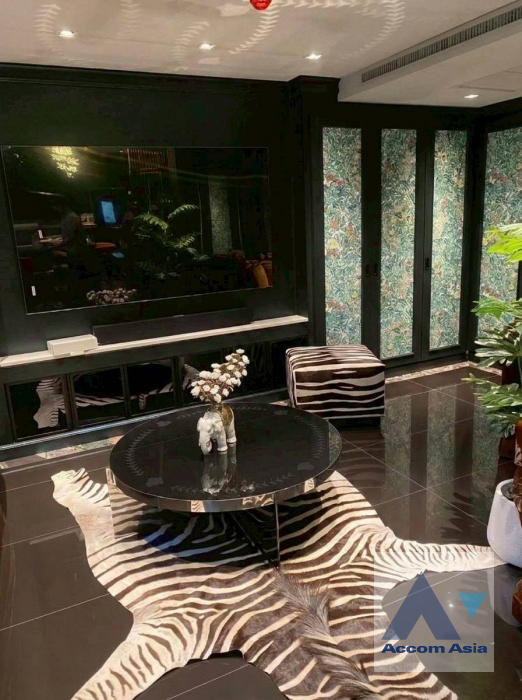 18  3 br Condominium for rent and sale in Ploenchit ,Bangkok BTS Chitlom at Na Vara Residence AA45852