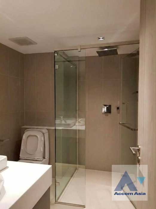 36  3 br Condominium for rent and sale in Ploenchit ,Bangkok BTS Chitlom at Na Vara Residence AA45852