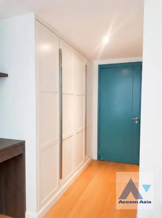 27  3 br Condominium for rent and sale in Ploenchit ,Bangkok BTS Chitlom at Na Vara Residence AA45852