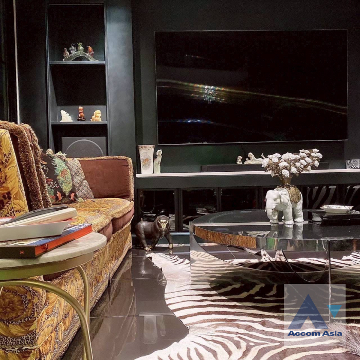 13  3 br Condominium for rent and sale in Ploenchit ,Bangkok BTS Chitlom at Na Vara Residence AA45852