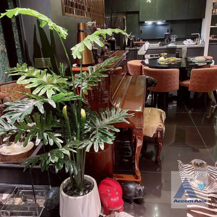 10  3 br Condominium for rent and sale in Ploenchit ,Bangkok BTS Chitlom at Na Vara Residence AA45852