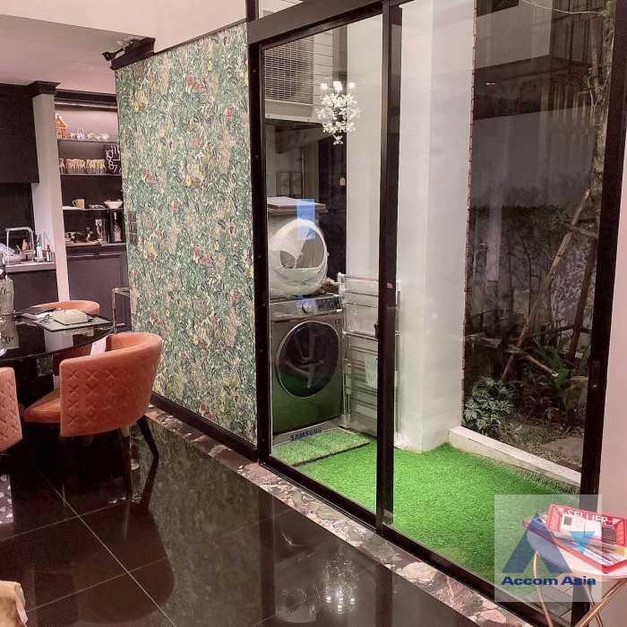 14  3 br Condominium for rent and sale in Ploenchit ,Bangkok BTS Chitlom at Na Vara Residence AA45852