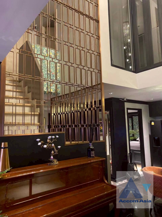 20  3 br Condominium for rent and sale in Ploenchit ,Bangkok BTS Chitlom at Na Vara Residence AA45852