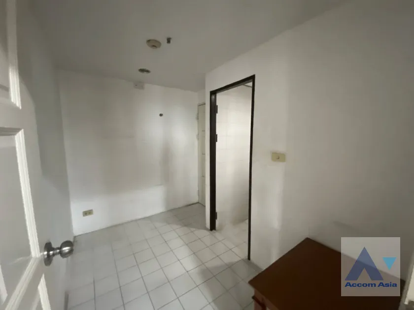 12  2 br Apartment for rent and sale in Sukhumvit ,Bangkok BTS Phrom Phong at Exudes classic comfort AA45856