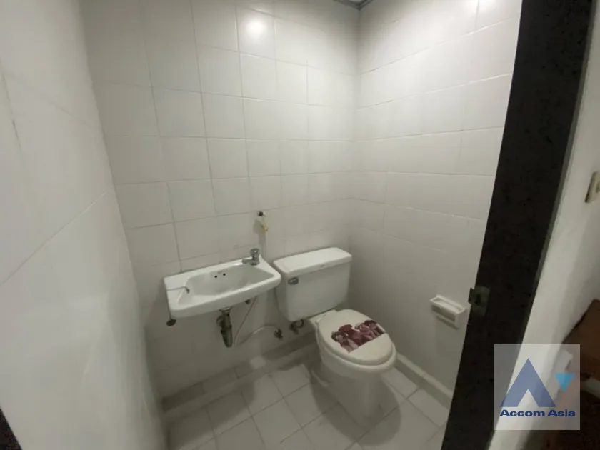16  2 br Apartment for rent and sale in Sukhumvit ,Bangkok BTS Phrom Phong at Exudes classic comfort AA45856
