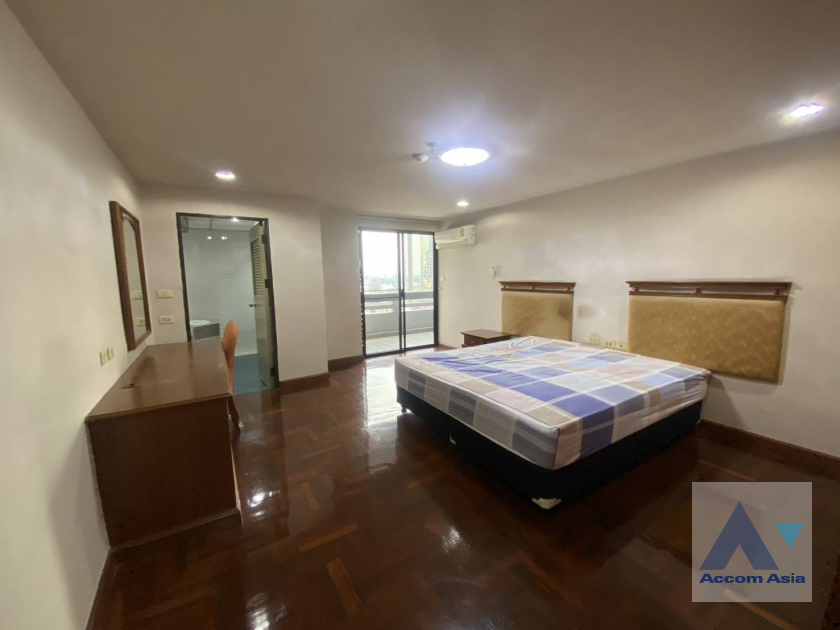 10  2 br Apartment for rent and sale in Sukhumvit ,Bangkok BTS Phrom Phong at Exudes classic comfort AA45856