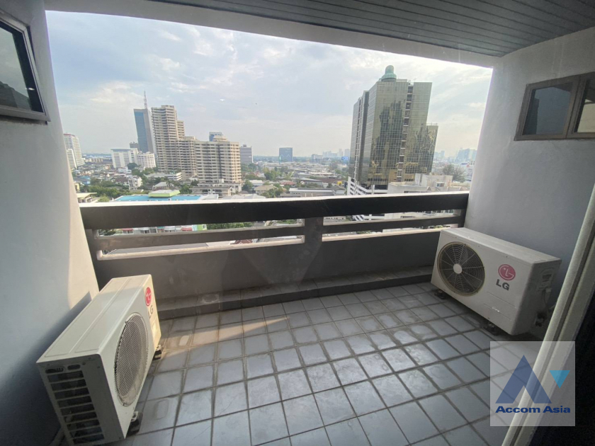 5  2 br Apartment for rent and sale in Sukhumvit ,Bangkok BTS Phrom Phong at Exudes classic comfort AA45856