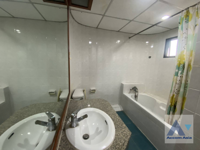 15  2 br Apartment for rent and sale in Sukhumvit ,Bangkok BTS Phrom Phong at Exudes classic comfort AA45856