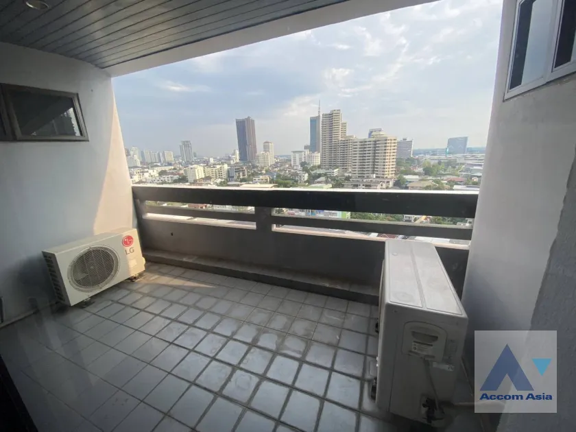 unit 2 Bedrooms  Apartment For Rent & Sale in Sukhumvit, Bangkok  near BTS Phrom Phong (AA45856)