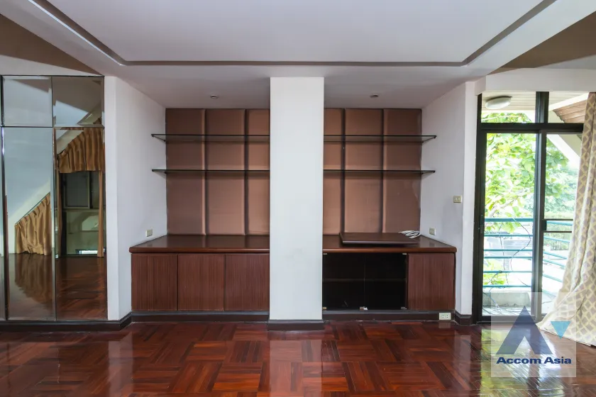 42  House For Rent in Sukhumvit ,Bangkok BTS Phrom Phong AA45857