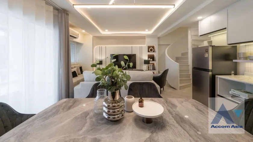 unitNewly renovated, Fully Furnished, Duplex Condo |  2 Bedrooms  Condominium For Sale in Sukhumvit, Bangkok  near BTS Thong Lo (AA45858)
