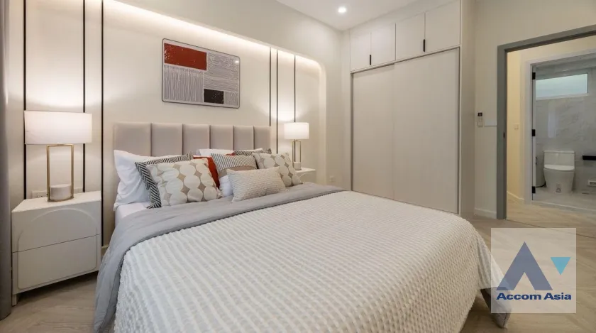 7  2 br Condominium For Sale in Sukhumvit ,Bangkok BTS Thong Lo at Thonglor Tower AA45858