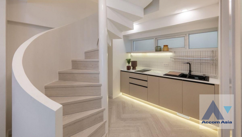 6  2 br Condominium For Sale in Sukhumvit ,Bangkok BTS Thong Lo at Thonglor Tower AA45858