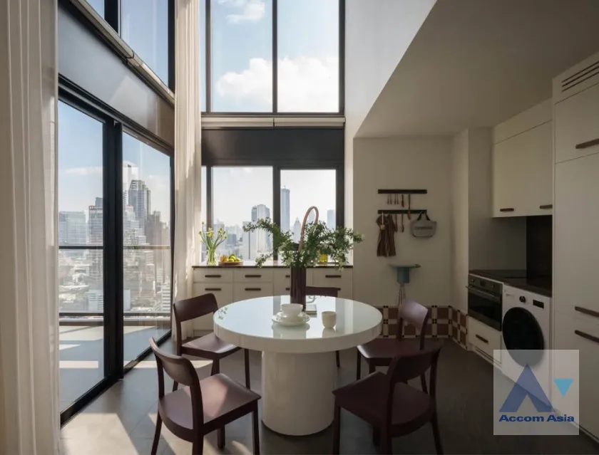 9  2 br Condominium for rent and sale in Silom ,Bangkok BTS Surasak at The Lofts Silom AA45861