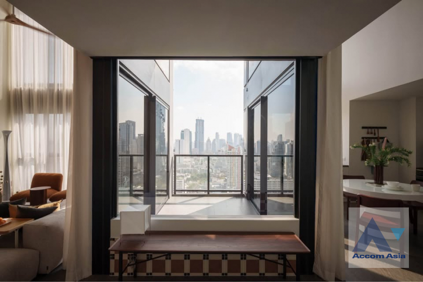 6  2 br Condominium for rent and sale in Silom ,Bangkok BTS Surasak at The Lofts Silom AA45861